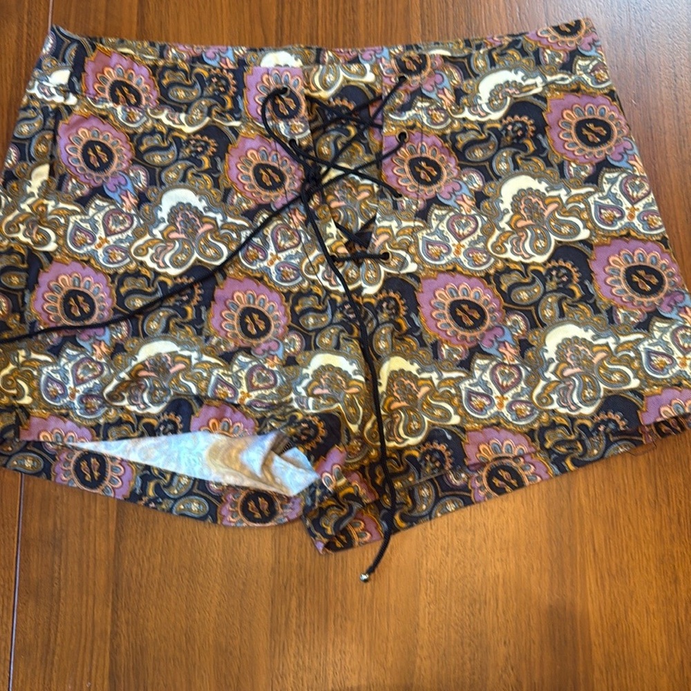 Golden Brown Australian brand High Waist Pink and Brown Paisley Floral Shorts